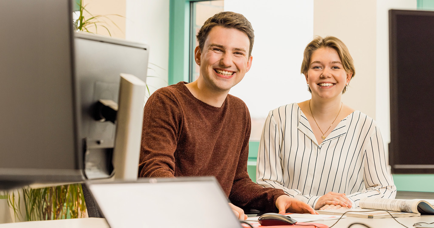 DERTOURDeutschland_Büro_Junge_Mädchen