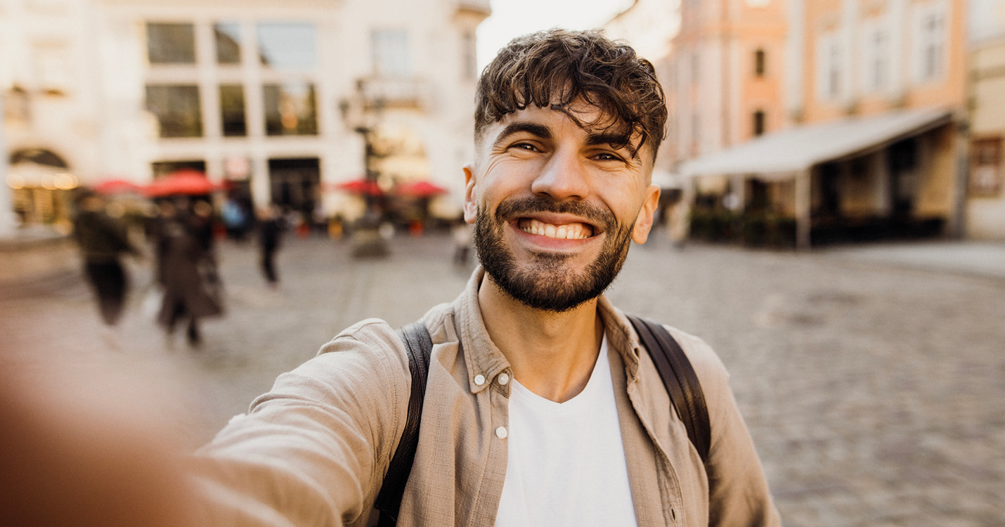 DERTOURDeutschland_Selfie_Stadt_Junge