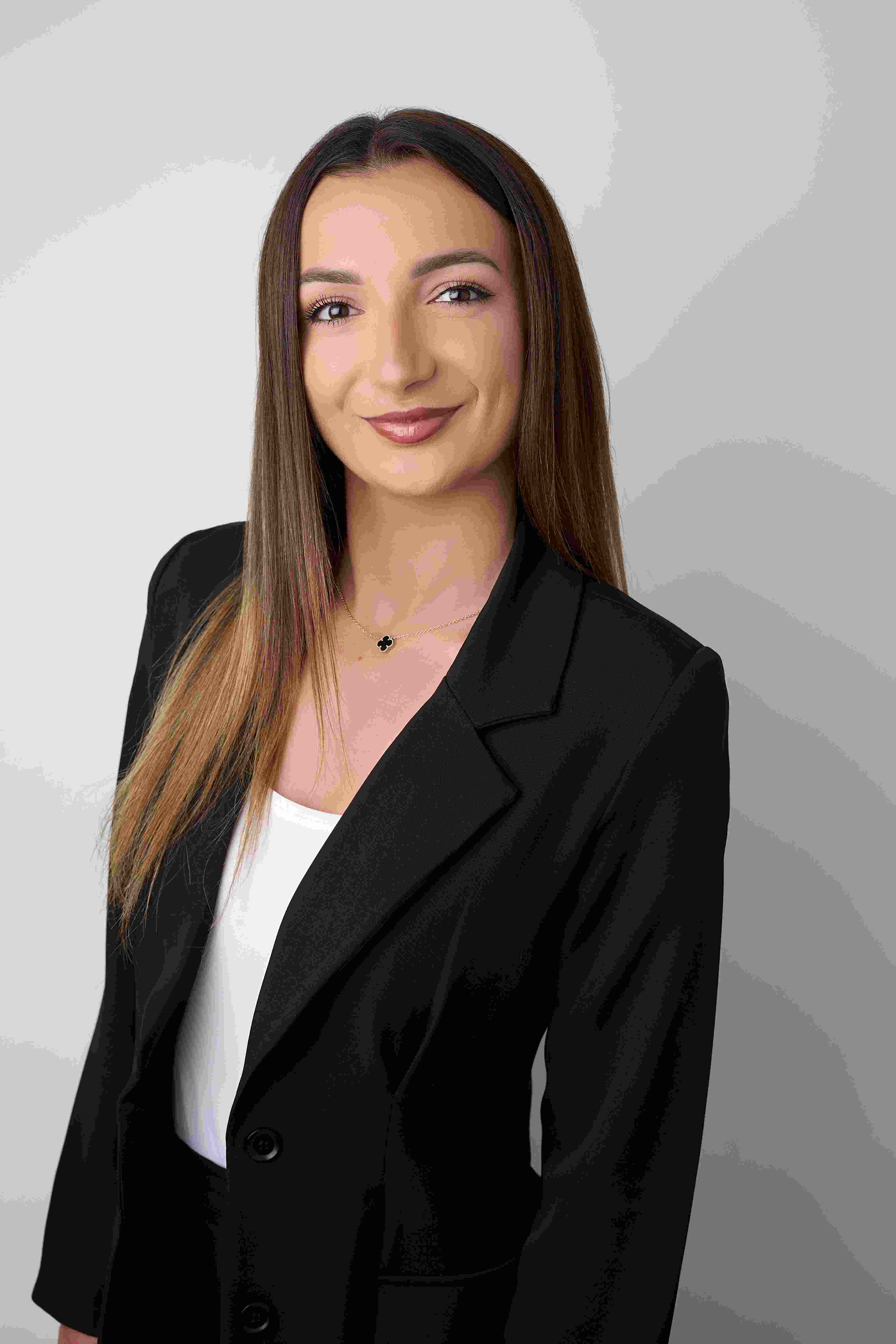 Frau Ramiza Hodzic-Cosic